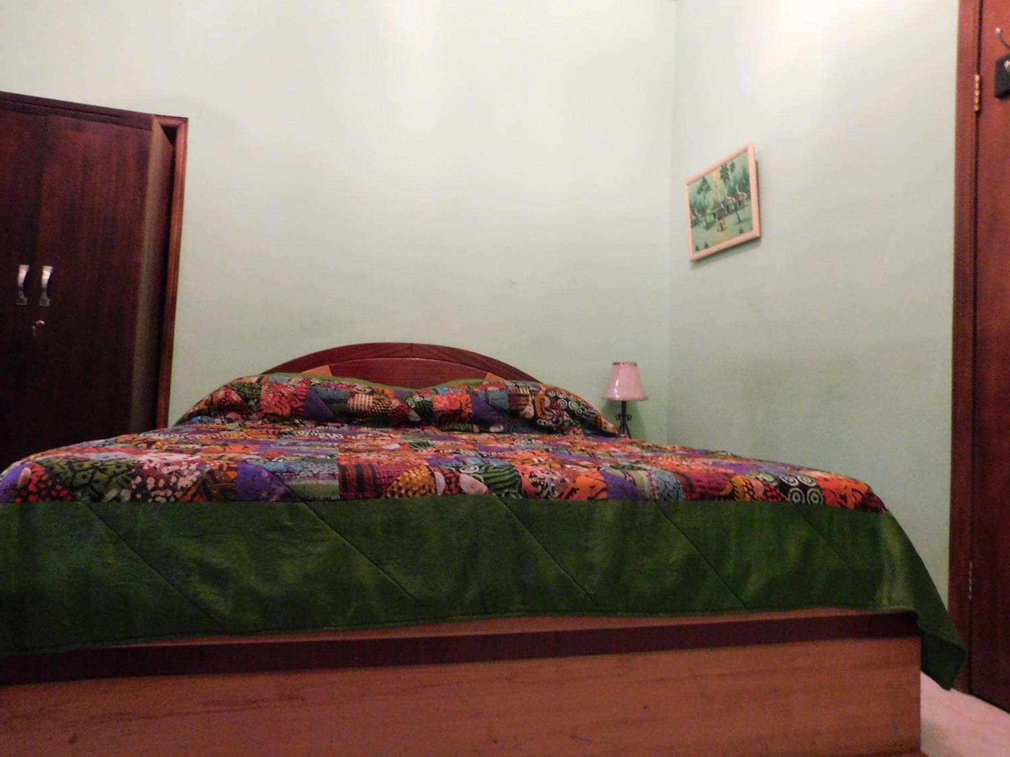 Jesiwa B'S Little Palace Accra Exterior photo